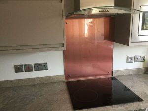 Copper Splashbcak Behind Hob in Kitchen